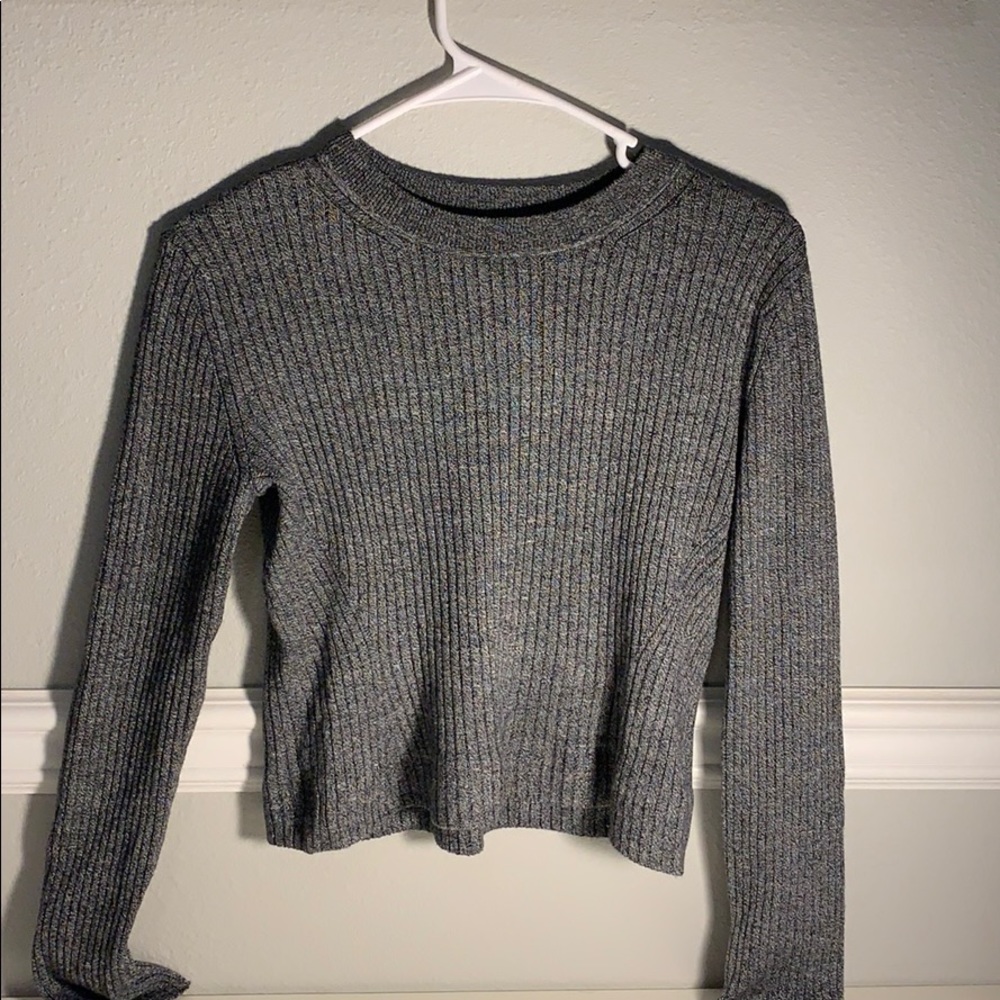 H&M cropped sweater
